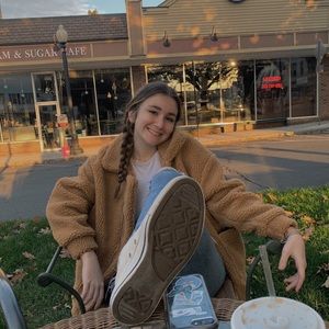 Meet your Posher, Callie